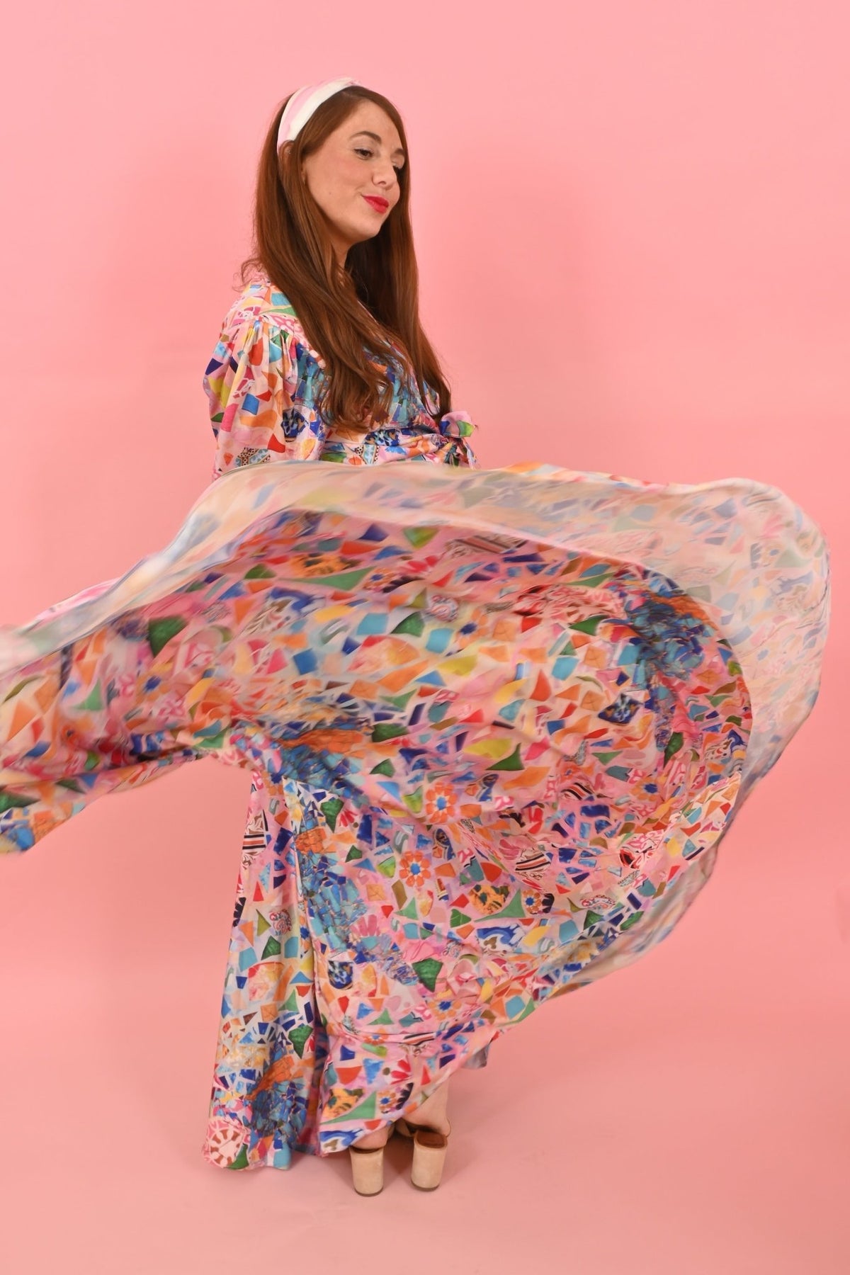 Skirt Karl Mosaics an Afternoon in Barcelona | تنورة - Maison Clad