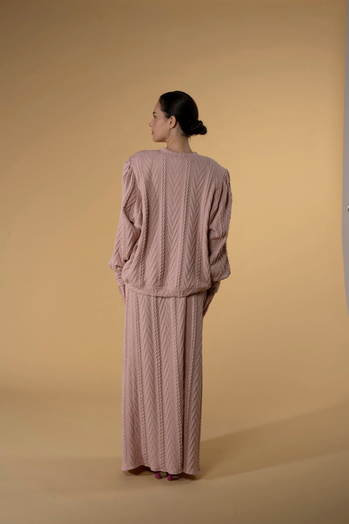 Skirt Slitty Knit Pink Blush |تنورة Slitty Pink Blush - Maison Clad