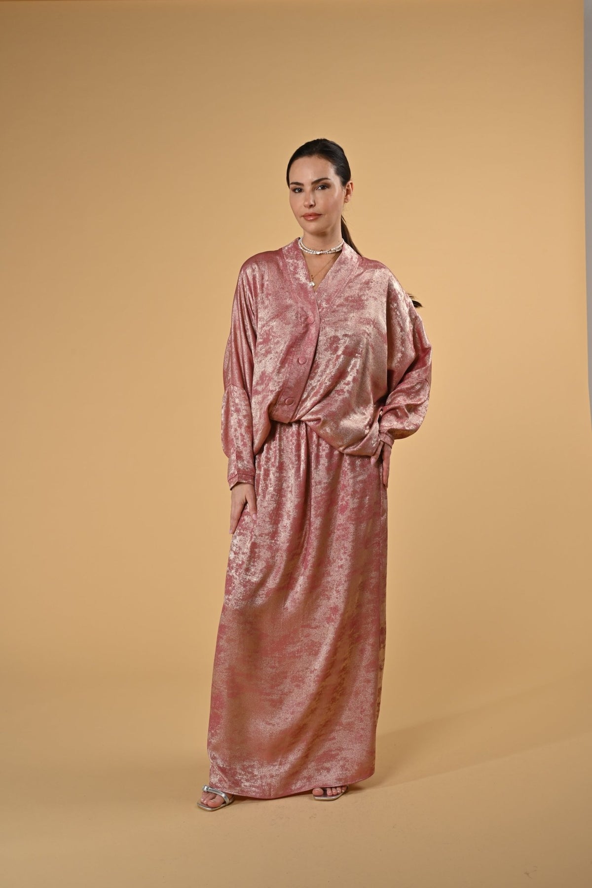Skirt Slitty Shimmers Pink | تنورة Slitty Shimmers - Maison Clad