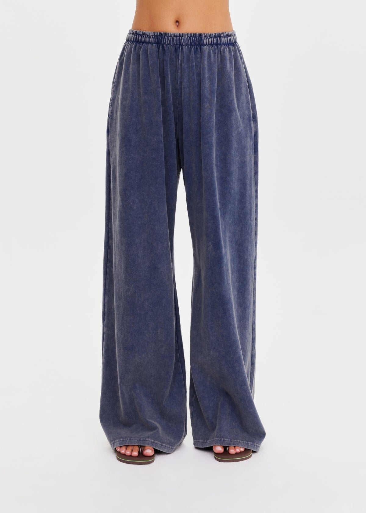 SOHO TOKIO WIDE LEG BLUE DENIM PANT| سروال SOHO TOKIO WIDE LEG PANT - Maison Clad