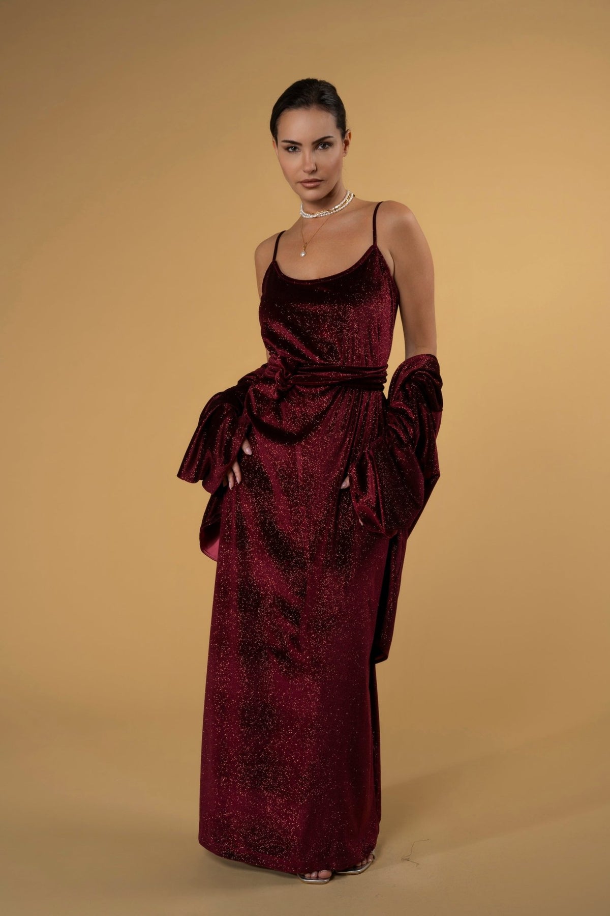 Straps Dress Dalvina Shimmers Velvet |فستان Dalvina Shimmers Velvet - Maison Clad