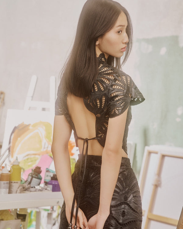 Top Callisto Paros Black | أعلى النساء - Maison Clad