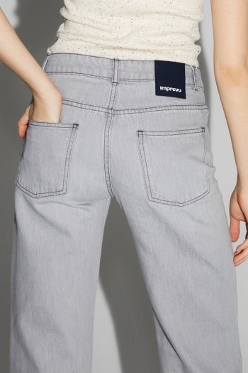 Trouser Denim Kate Straight Light Grey |سروال Denim Straight - Maison Clad