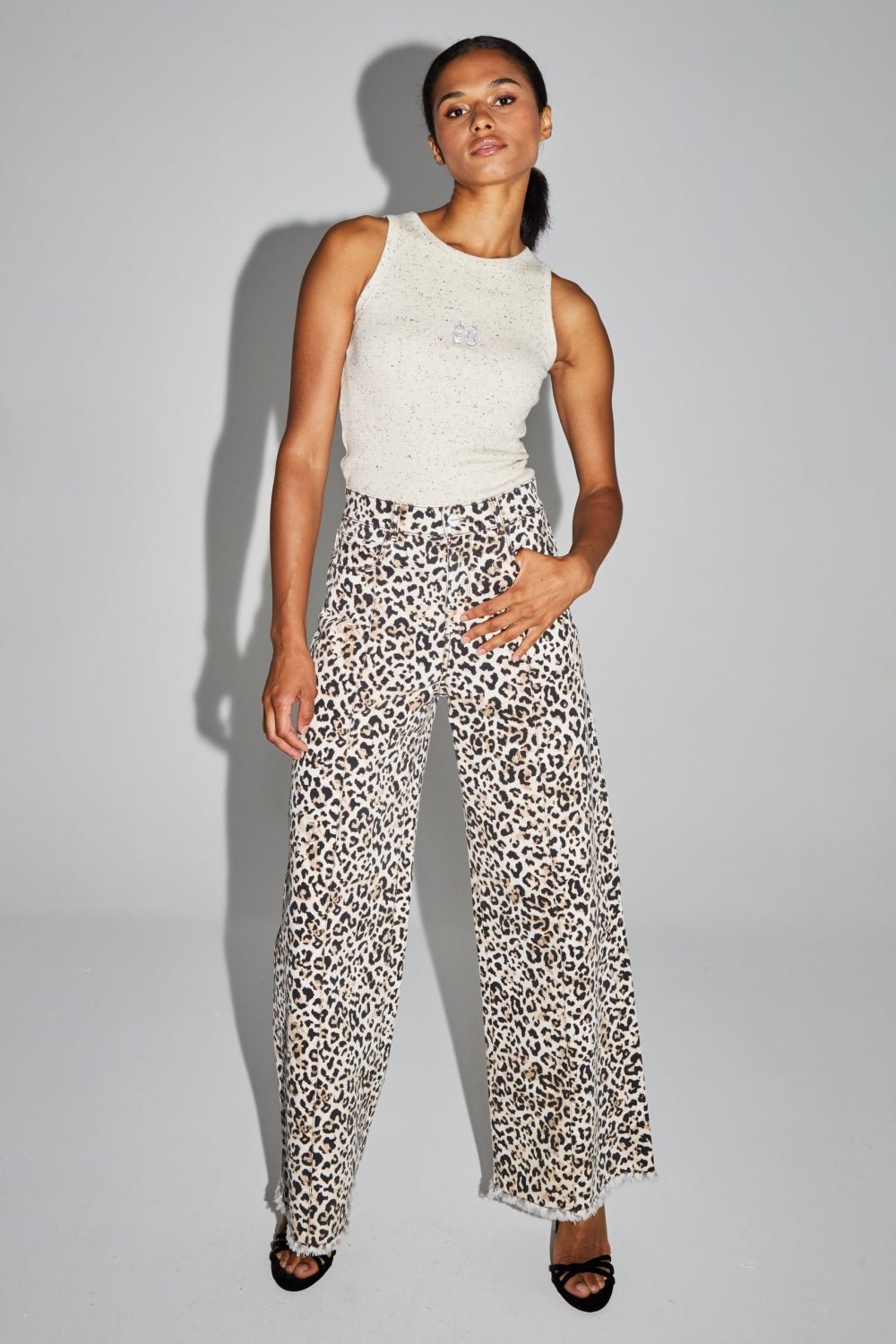 Trouser Denim Swiggy Palazzo Leo Naturel |سروال Denim Palazzo Leo Naturel - Maison Clad
