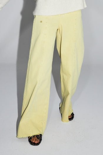 Trouser Denim Swiggy Palazzo Yellow |سروال Denim Palazzo Yellow - Maison Clad
