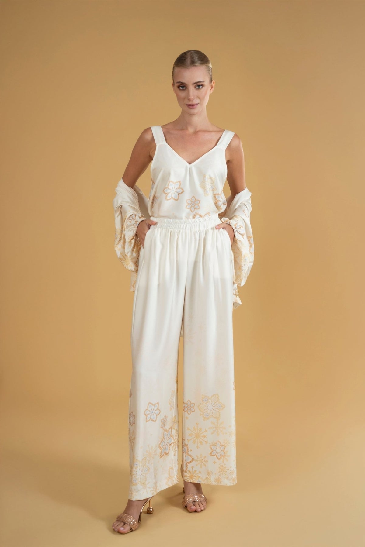 V Top Aspen Stella D'oro| بلوزة نسائية Aspen - Maison Clad