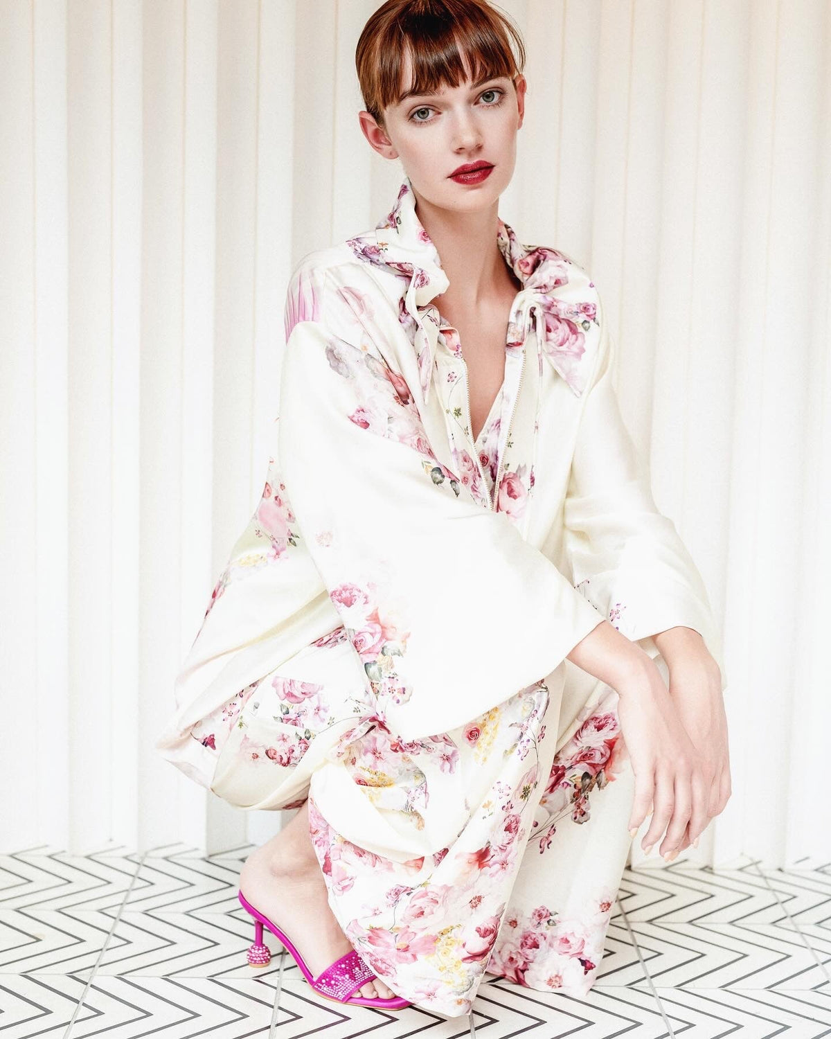 V Top Rise before The Sun| بلوزة نسائية - Maison Clad