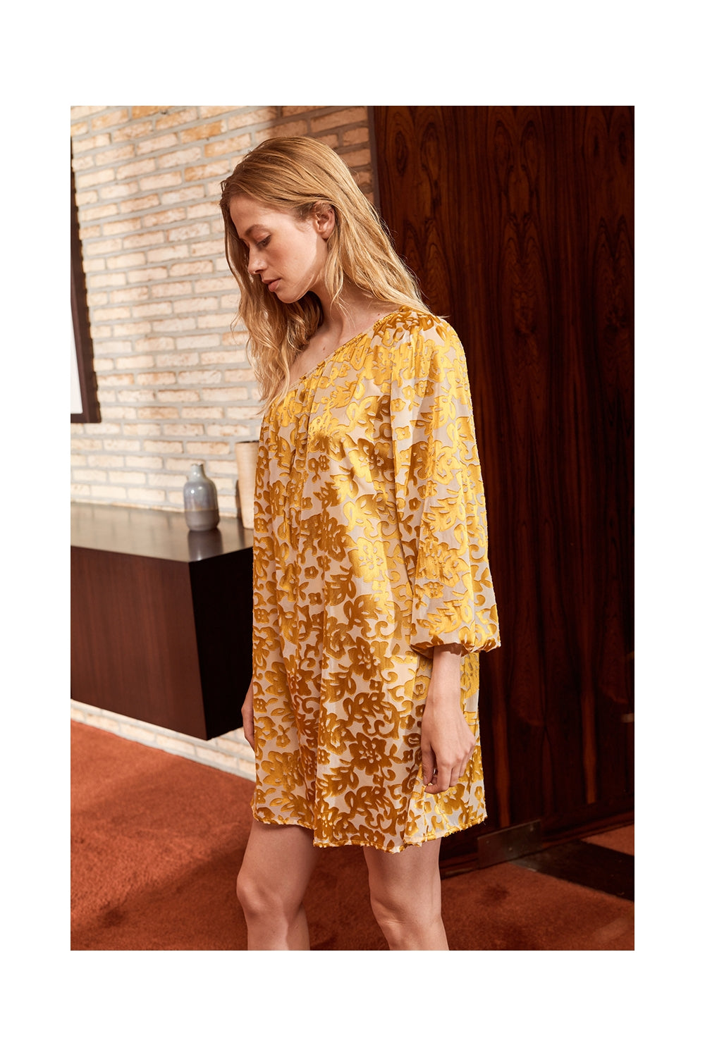 Asymetric Dress Devore Gold - Asymetric Devore Gold  فستان